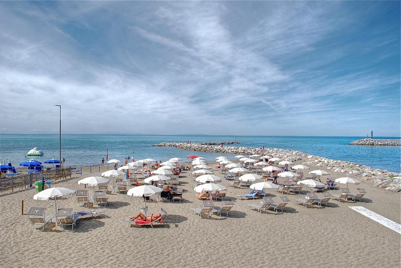 Hotel Stella Marina San Vincenzo Eksteriør billede