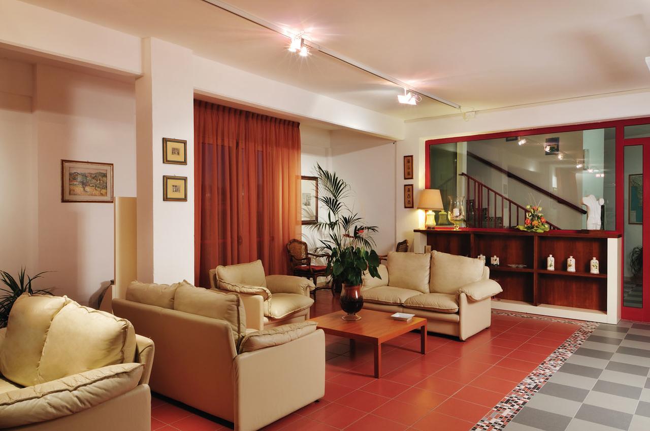 Hotel Stella Marina San Vincenzo Eksteriør billede