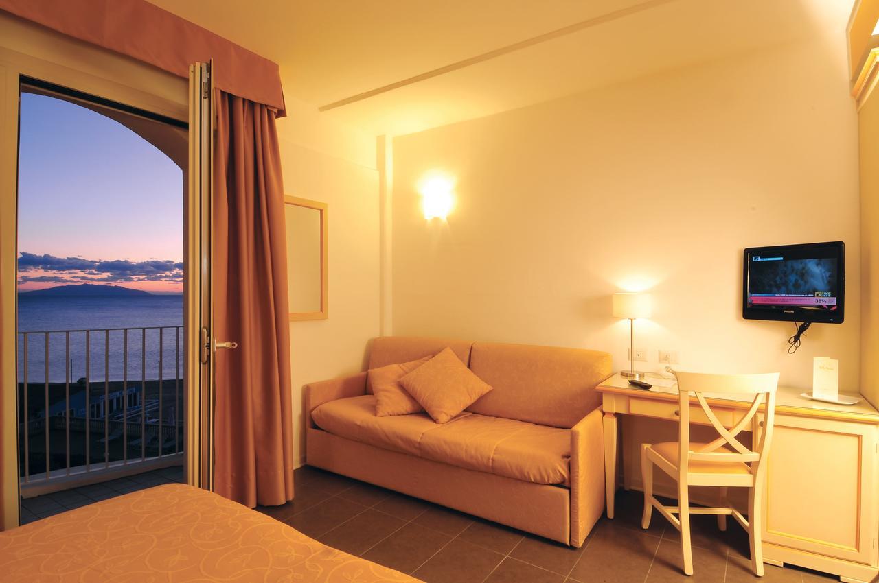 Hotel Stella Marina San Vincenzo Eksteriør billede