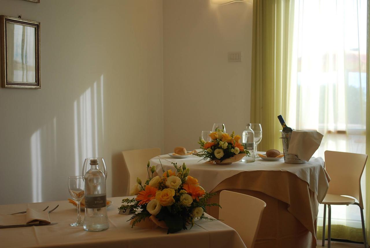 Hotel Stella Marina San Vincenzo Eksteriør billede
